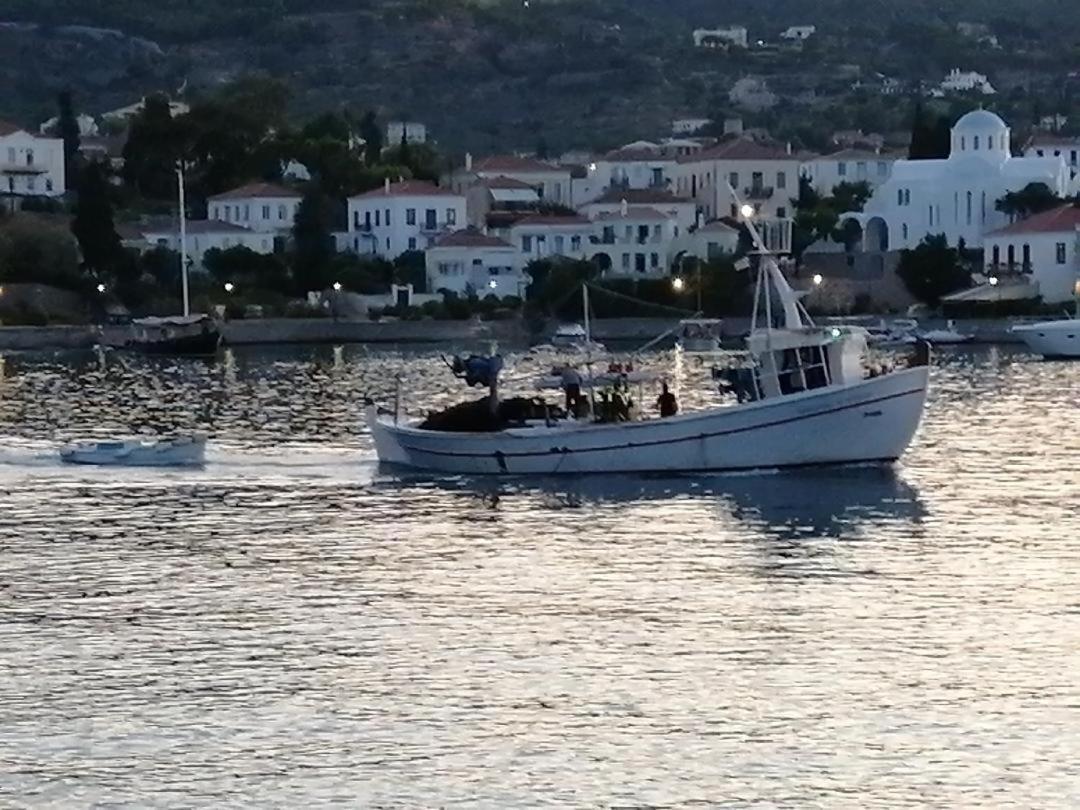 Sunblaze Studios1 Spetses מראה חיצוני תמונה